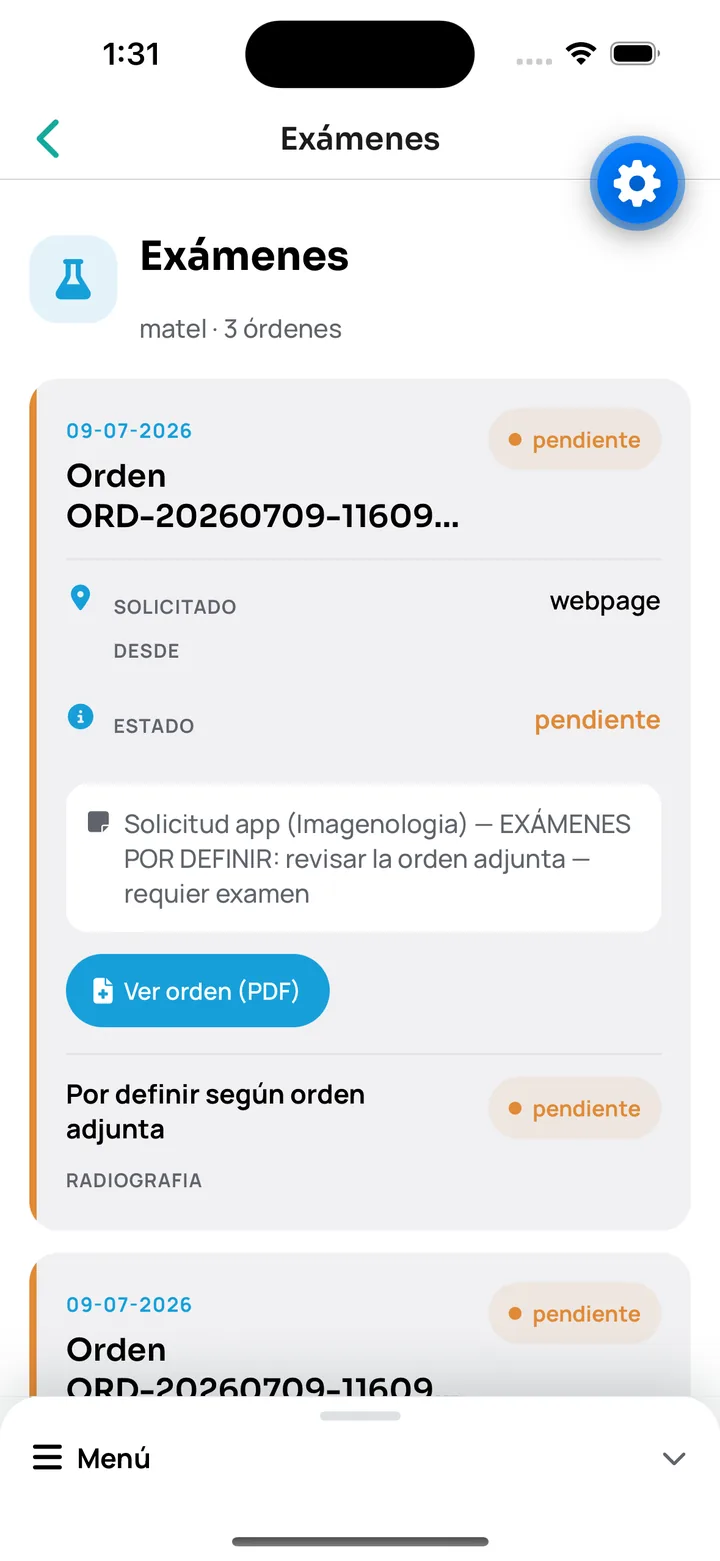 Pantalla de exámenes de la app WireVet Tutores con órdenes y resultados descargables en PDF